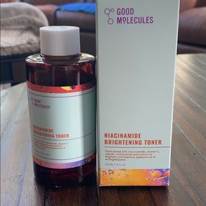 Good Molecules Niacinamide Brightening Toner